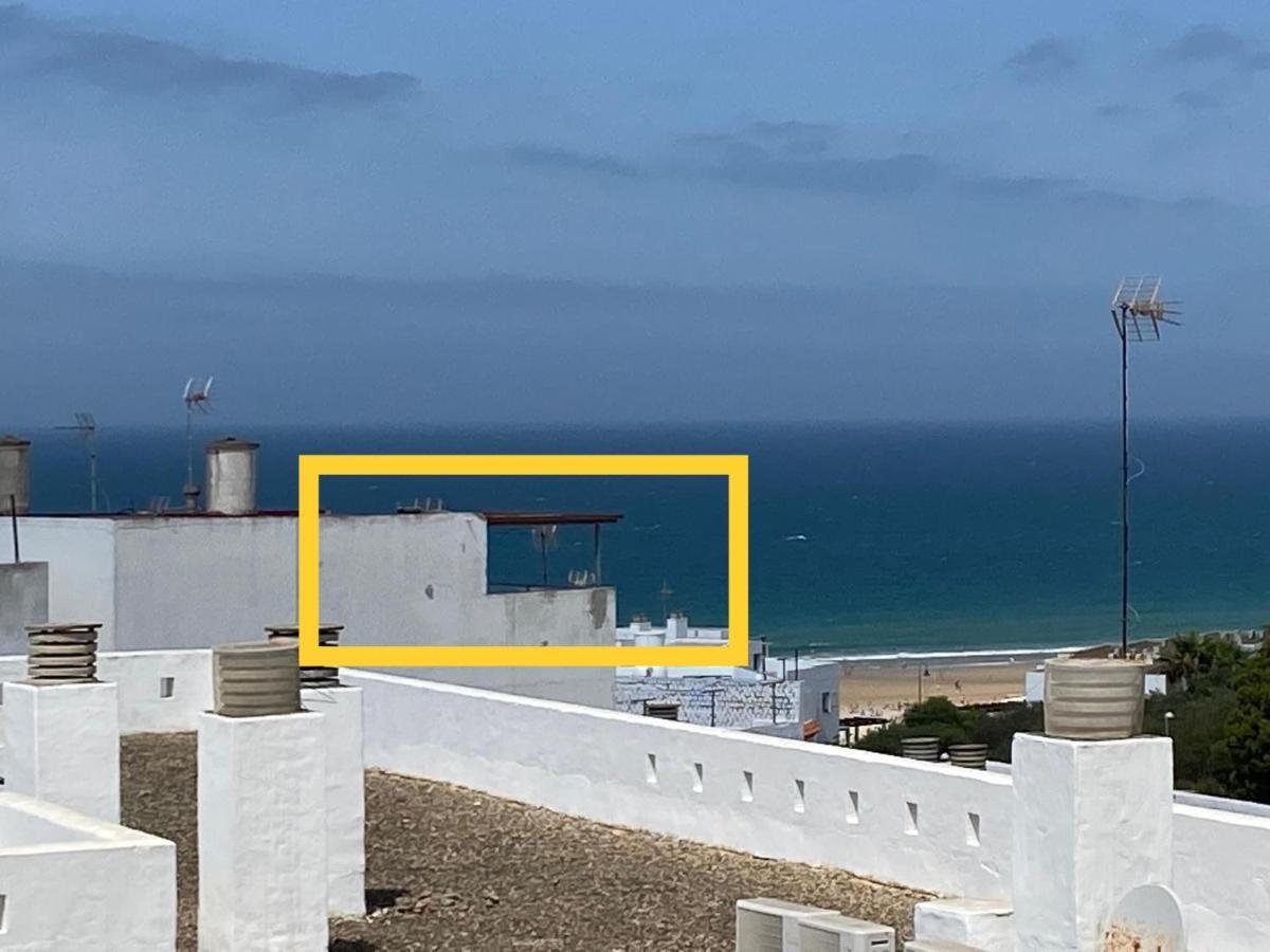 Casa Martin Calle Jurel, Viviendas Frente A La Playa En Barrio De Pescadores De Conil